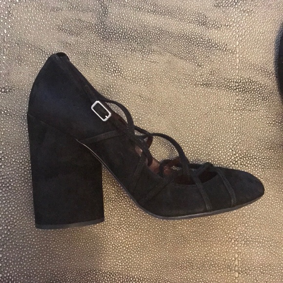 Marc Jacobs NWT REAL LEATHER SUEDE Carrie Ghillie black STRAPPY PUMPS 3… - Picture 5 of 9